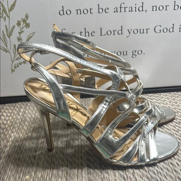 Sam Edelman Silver Strappy Heels Women SZ 8 Box 1 - Picture 2 of 7